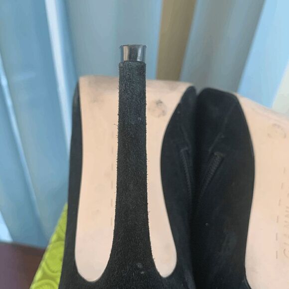 Gianni Bini Cadince Women's Suede Peep Toe Heel Shoes Black Size 7.5M - Picture 2 of 12